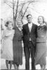 Jackson, Howard & Maggie nee Johnson family;
L-R: Lillian, Maggie, Howard, & Muriel